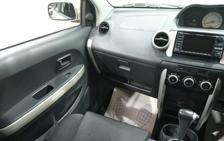 Toyota Ist II, 2003 год, 499 000 рублей, 10 фотография