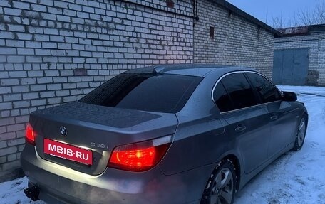BMW 5 серия, 2006 год, 1 450 000 рублей, 9 фотография