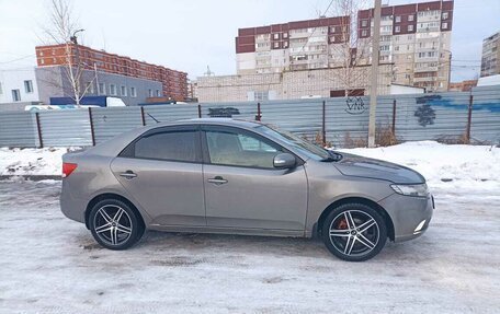 KIA Cerato III, 2010 год, 550 000 рублей, 1 фотография