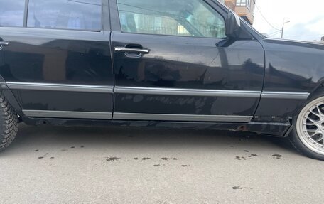 Mercedes-Benz W124, 1993 год, 450 000 рублей, 7 фотография