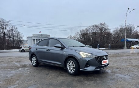 Hyundai Solaris II рестайлинг, 2020 год, 1 700 000 рублей, 2 фотография