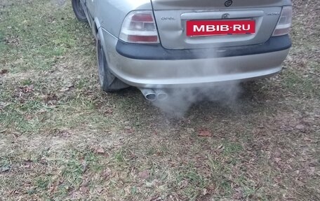 Opel Vectra B рестайлинг, 1996 год, 90 000 рублей, 7 фотография