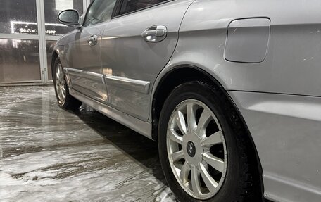 Hyundai Sonata IV рестайлинг, 2005 год, 380 000 рублей, 6 фотография