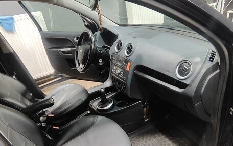 Ford Fusion I, 2006 год, 285 000 рублей, 7 фотография