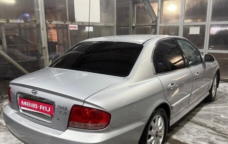 Hyundai Sonata IV рестайлинг, 2005 год, 380 000 рублей, 3 фотография