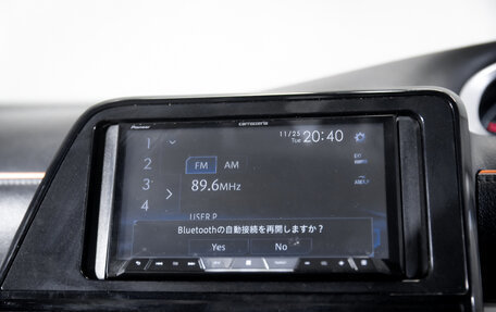 Toyota Sienta II, 2018 год, 1 499 000 рублей, 22 фотография