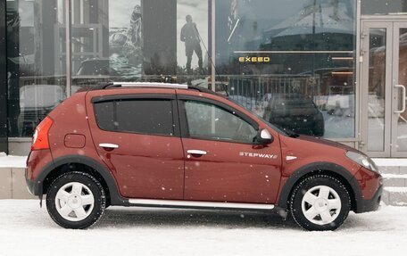 Renault Sandero I, 2013 год, 800 000 рублей, 4 фотография