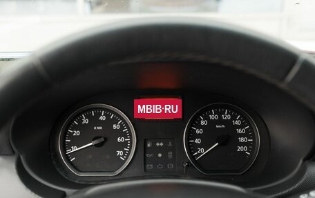 Renault Sandero I, 2013 год, 800 000 рублей, 12 фотография