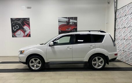 Mitsubishi Outlander III рестайлинг 3, 2010 год, 1 046 000 рублей, 4 фотография