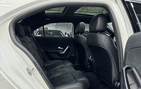 Mercedes-Benz A-Класс, 2022 год, 2 280 000 рублей, 16 фотография