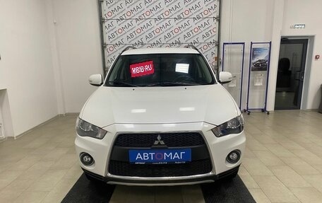 Mitsubishi Outlander III рестайлинг 3, 2010 год, 1 046 000 рублей, 2 фотография