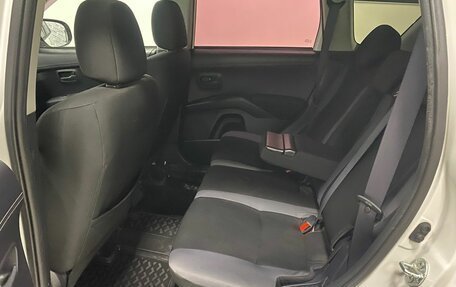 Mitsubishi Outlander III рестайлинг 3, 2010 год, 1 046 000 рублей, 20 фотография