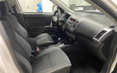 Mitsubishi Outlander III рестайлинг 3, 2010 год, 1 046 000 рублей, 19 фотография