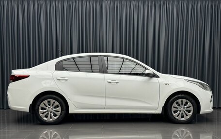 KIA Rio IV, 2018 год, 1 079 000 рублей, 6 фотография