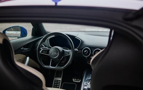 Audi TT, 2015 год, 3 500 000 рублей, 22 фотография