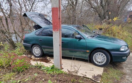 Toyota Avensis III рестайлинг, 2000 год, 250 000 рублей, 6 фотография