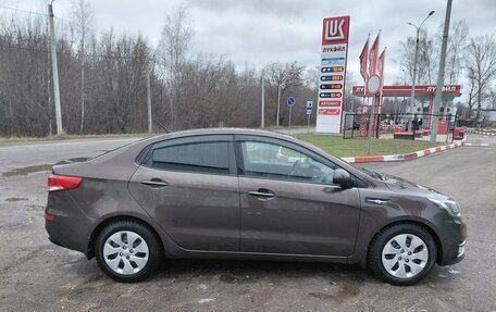 KIA Rio III рестайлинг, 2016 год, 700 000 рублей, 2 фотография