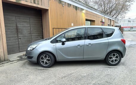 Opel Meriva, 2014 год, 620 000 рублей, 2 фотография