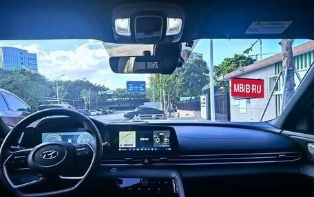 Hyundai Elantra, 2022 год, 1 279 000 рублей, 8 фотография