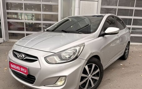 Hyundai Solaris II рестайлинг, 2011 год, 649 000 рублей, 1 фотография