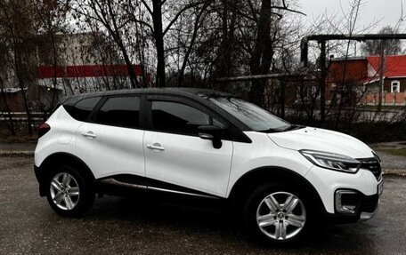 Renault Kaptur I рестайлинг, 2020 год, 1 870 000 рублей, 5 фотография