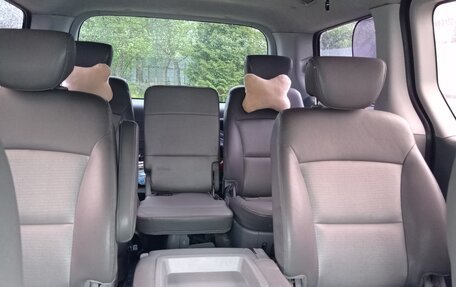 Hyundai Grand Starex Grand Starex I рестайлинг 2, 2008 год, 1 100 000 рублей, 17 фотография