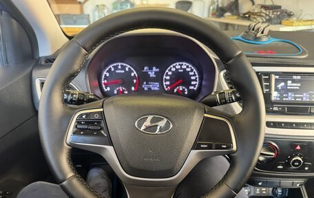 Hyundai Solaris II рестайлинг, 2018 год, 1 499 999 рублей, 8 фотография