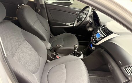 Hyundai Solaris II рестайлинг, 2011 год, 649 000 рублей, 20 фотография