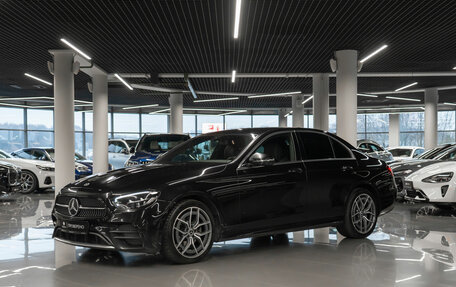 Mercedes-Benz E-Класс, 2020 год, 4 450 000 рублей, 1 фотография