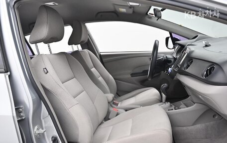 Honda Insight II рестайлинг, 2013 год, 968 400 рублей, 15 фотография