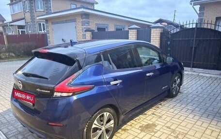 Nissan Leaf II, 2018 год, 1 490 000 рублей, 5 фотография