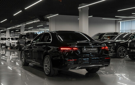 Mercedes-Benz E-Класс, 2020 год, 4 450 000 рублей, 4 фотография