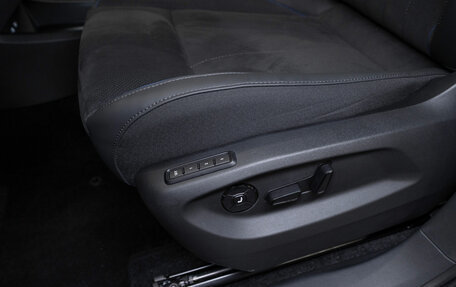 Volkswagen Tiguan, 2025 год, 5 250 000 рублей, 24 фотография