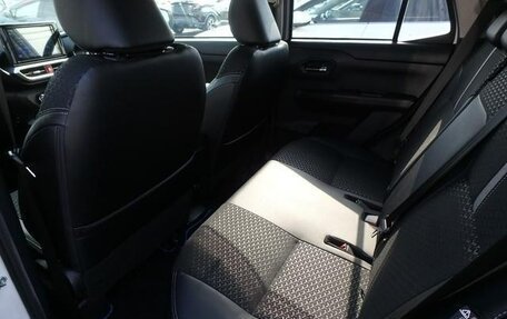 Daihatsu Rocky, 2022 год, 1 564 000 рублей, 21 фотография