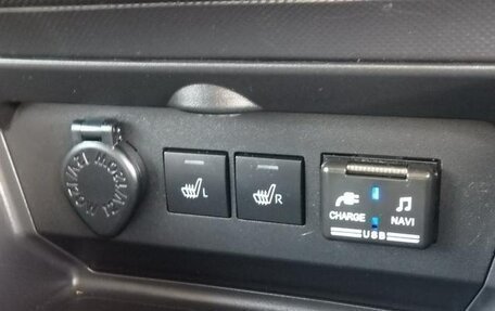 Daihatsu Rocky, 2022 год, 1 564 000 рублей, 36 фотография