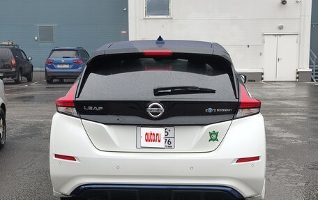 Nissan Leaf II, 2018 год, 1 690 000 рублей, 4 фотография