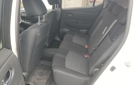 Nissan Leaf II, 2018 год, 1 690 000 рублей, 11 фотография