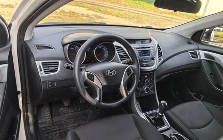 Hyundai Elantra V, 2014 год, 1 065 000 рублей, 20 фотография