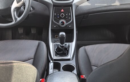 Hyundai Elantra V, 2014 год, 1 065 000 рублей, 32 фотография