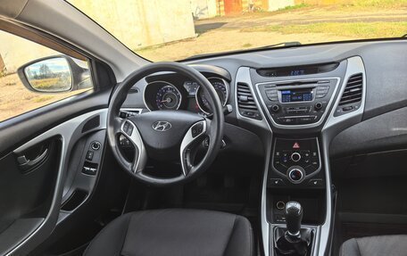 Hyundai Elantra V, 2014 год, 1 065 000 рублей, 29 фотография