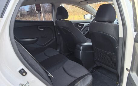 Hyundai Elantra V, 2014 год, 1 065 000 рублей, 31 фотография