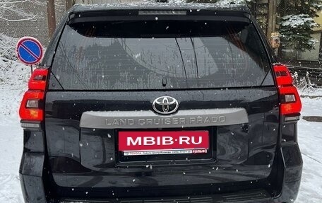 Toyota Land Cruiser Prado 150 рестайлинг 2, 2020 год, 6 500 000 рублей, 2 фотография