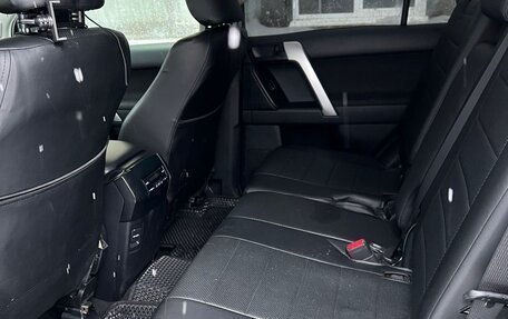 Toyota Land Cruiser Prado 150 рестайлинг 2, 2020 год, 6 500 000 рублей, 14 фотография