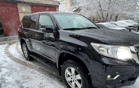 Toyota Land Cruiser Prado 150 рестайлинг 2, 2020 год, 6 500 000 рублей, 11 фотография