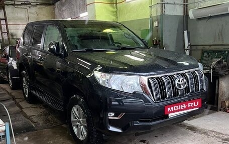 Toyota Land Cruiser Prado 150 рестайлинг 2, 2020 год, 6 500 000 рублей, 15 фотография