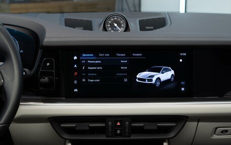 Porsche Cayenne III, 2023 год, 12 999 000 рублей, 16 фотография