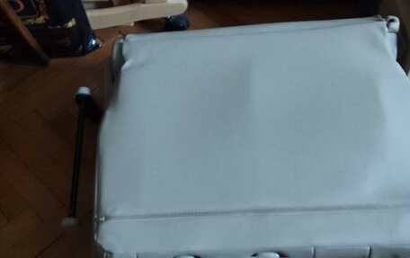 Toyota Land Cruiser Prado 120 рестайлинг, 2008 год, 2 200 000 рублей, 11 фотография