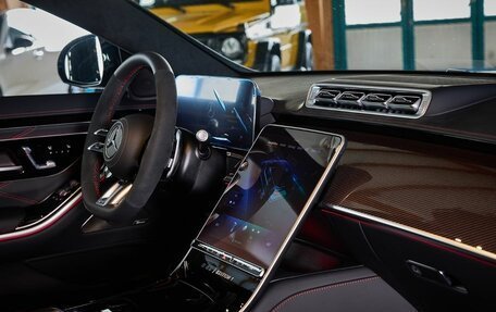 Mercedes-Benz S-Класс AMG, 2024 год, 35 900 000 рублей, 20 фотография