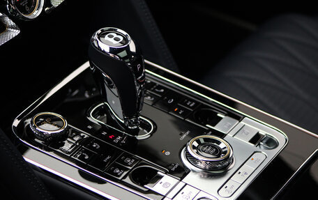 Bentley Flying Spur, 2020 год, 20 600 000 рублей, 18 фотография