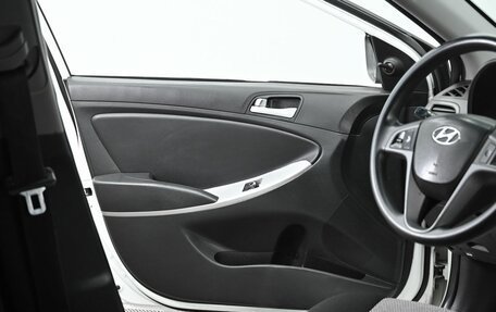 Hyundai Solaris II рестайлинг, 2011 год, 695 000 рублей, 6 фотография